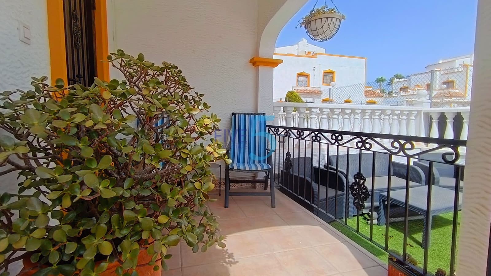 3 Zimmer Haus zu verkaufen in Vistabella mit Pool - 195.000 € (Ref: 9972262)