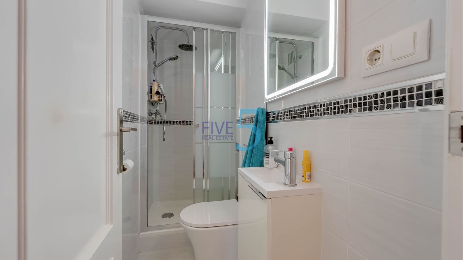 3 bedroom Townhouse for sale in Vistabella with pool - € 195,000 (Ref: 9972262)