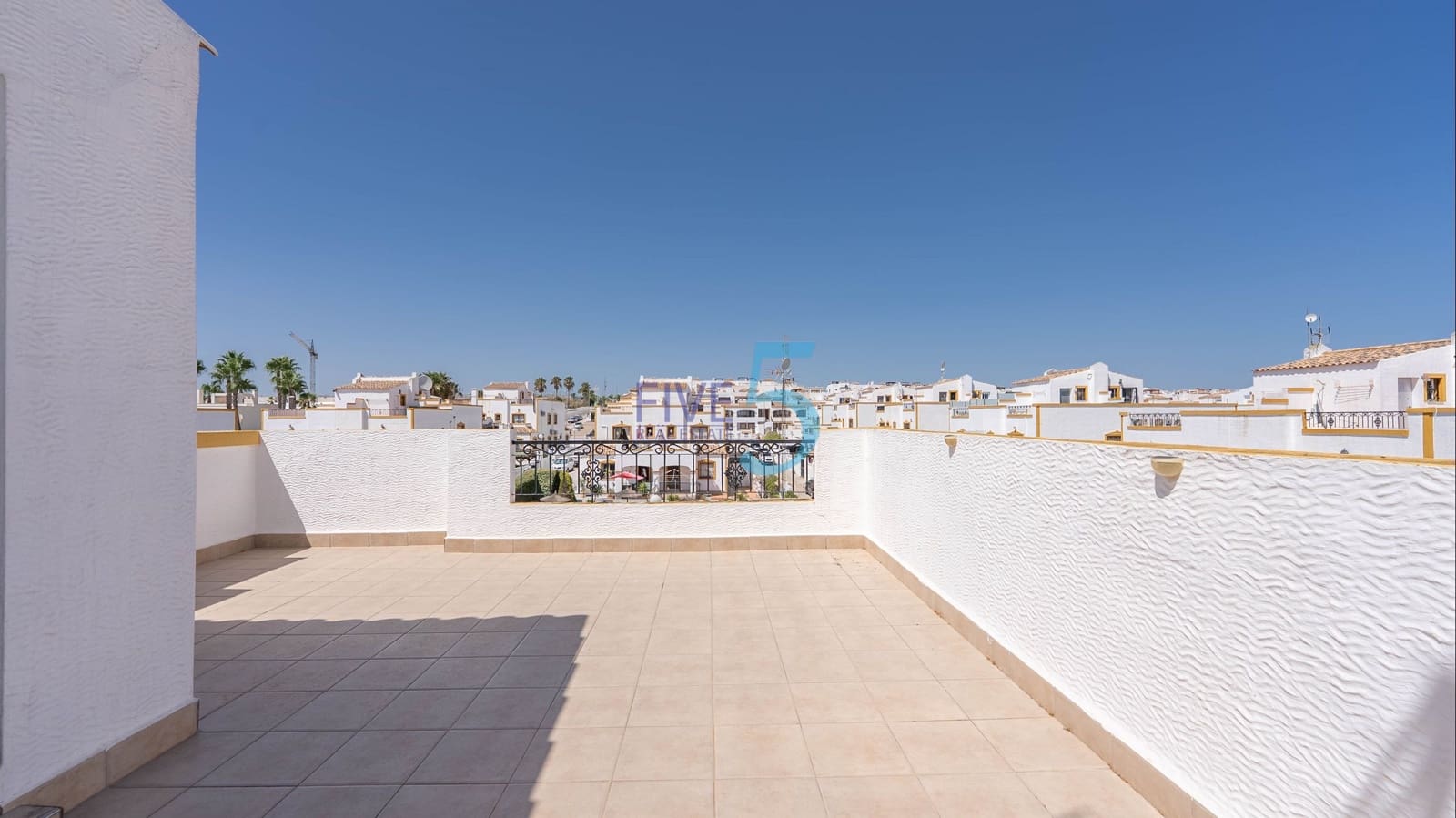 3 bedroom Townhouse for sale in Vistabella with pool - € 195,000 (Ref: 9972262)