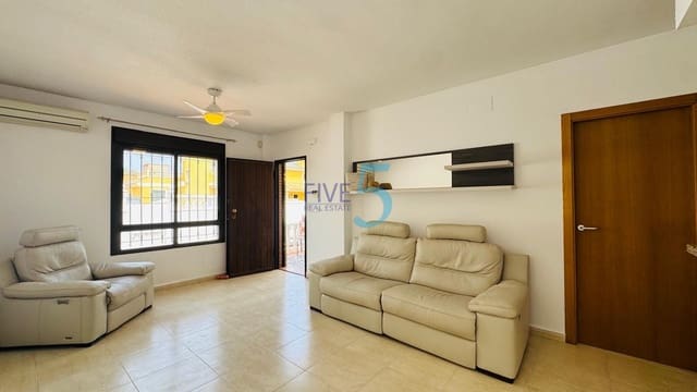 3 sovrum Villa till salu i Villamartin, Orihuela med pool garage - 299 000 € (Ref: 9973845)