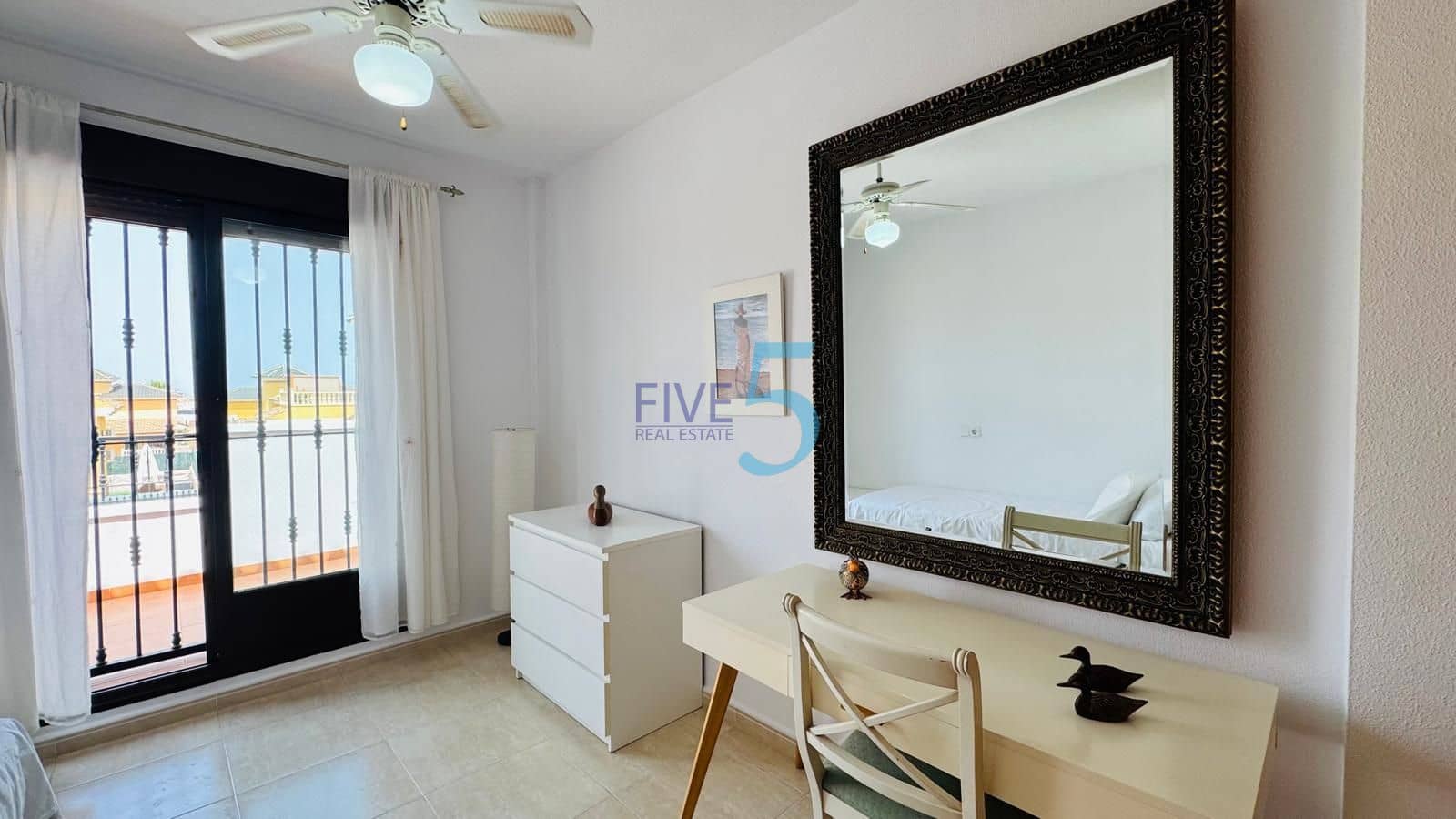 3 bedroom Villa for sale in Villamartin with pool garage - € 299,000 (Ref: 9973845)