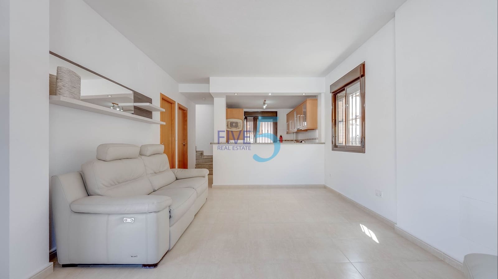 3 soverom Villa til salgs i Villamartin med svømmebasseng garasje - € 299 000 (Ref: 9973845)