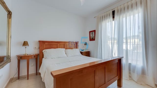 3 soveværelse Villa til salg i Villamartin, Orihuela med swimmingpool garage - € 299.000 (Ref: 9973845)