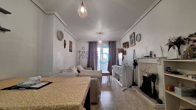 Apartamento de 2 habitaciones en Torrevieja en venta - 155.000 € (Ref: 9974525)
