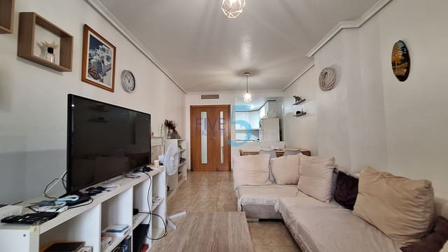 Apartamento de 2 habitaciones en Torrevieja en venta - 155.000 € (Ref: 9974525)