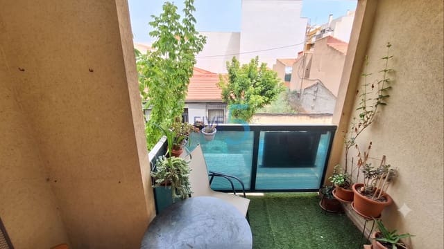 Apartamento de 2 habitaciones en Torrevieja en venta - 155.000 € (Ref: 9974525)
