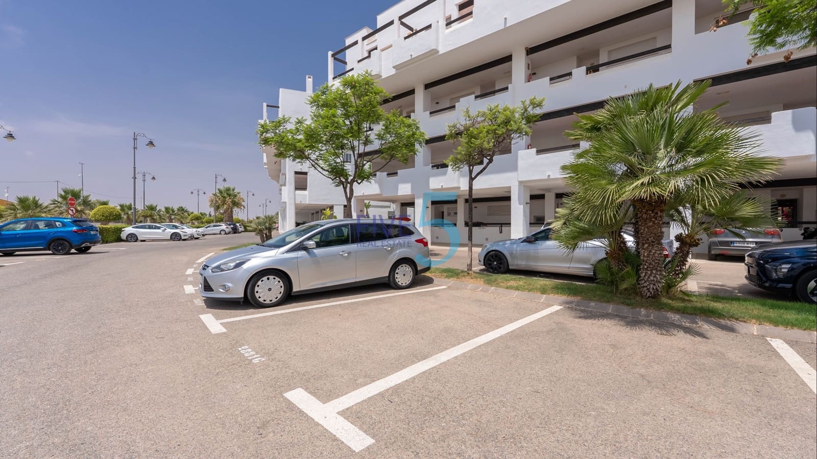 2 bedroom Apartment for sale in Terrazas de la Torre with pool garage - € 135,000 (Ref: 9974526)
