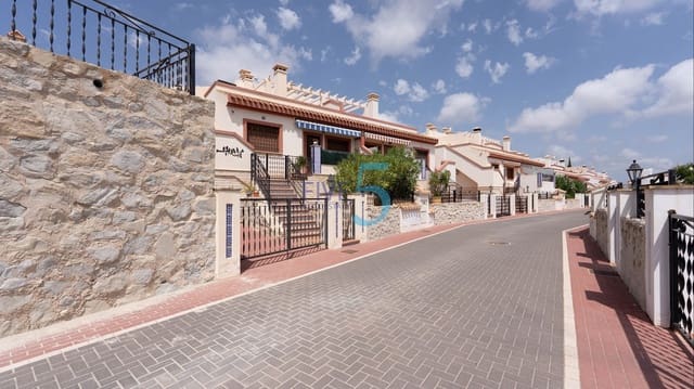 2 chambre Maison de Ville à vendre à San Miguel de Salinas avec piscine - 189 000 € (Ref: 9974527)