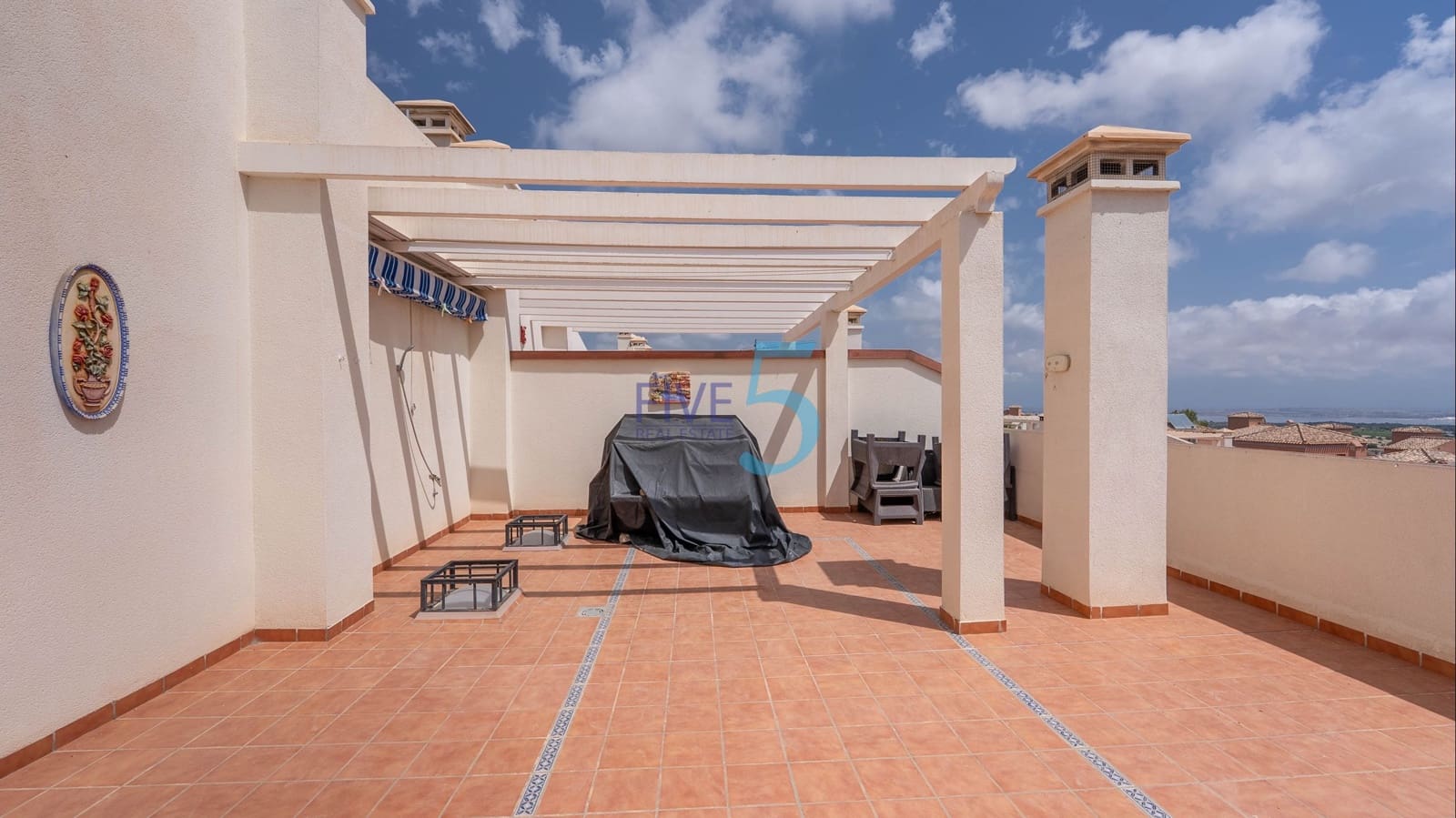 2 bedroom Townhouse for sale in San Miguel de Salinas with pool - € 189,000 (Ref: 9974527)