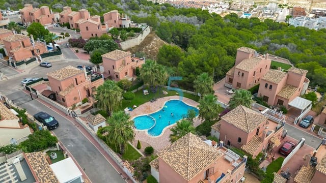 2 chambre Maison de Ville à vendre à San Miguel de Salinas avec piscine - 189 000 € (Ref: 9974527)
