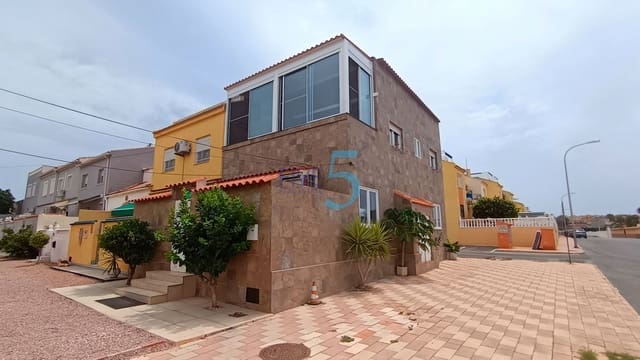 3 soveværelse Semi-Rækkehus til salg i Torrevieja - € 249.999 (Ref: 9976325)