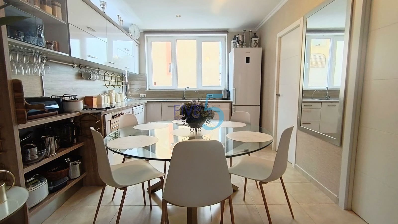 3 sovrum Semi-fristående Villa till salu i Torrevieja - 249 999 € (Ref: 9976325)