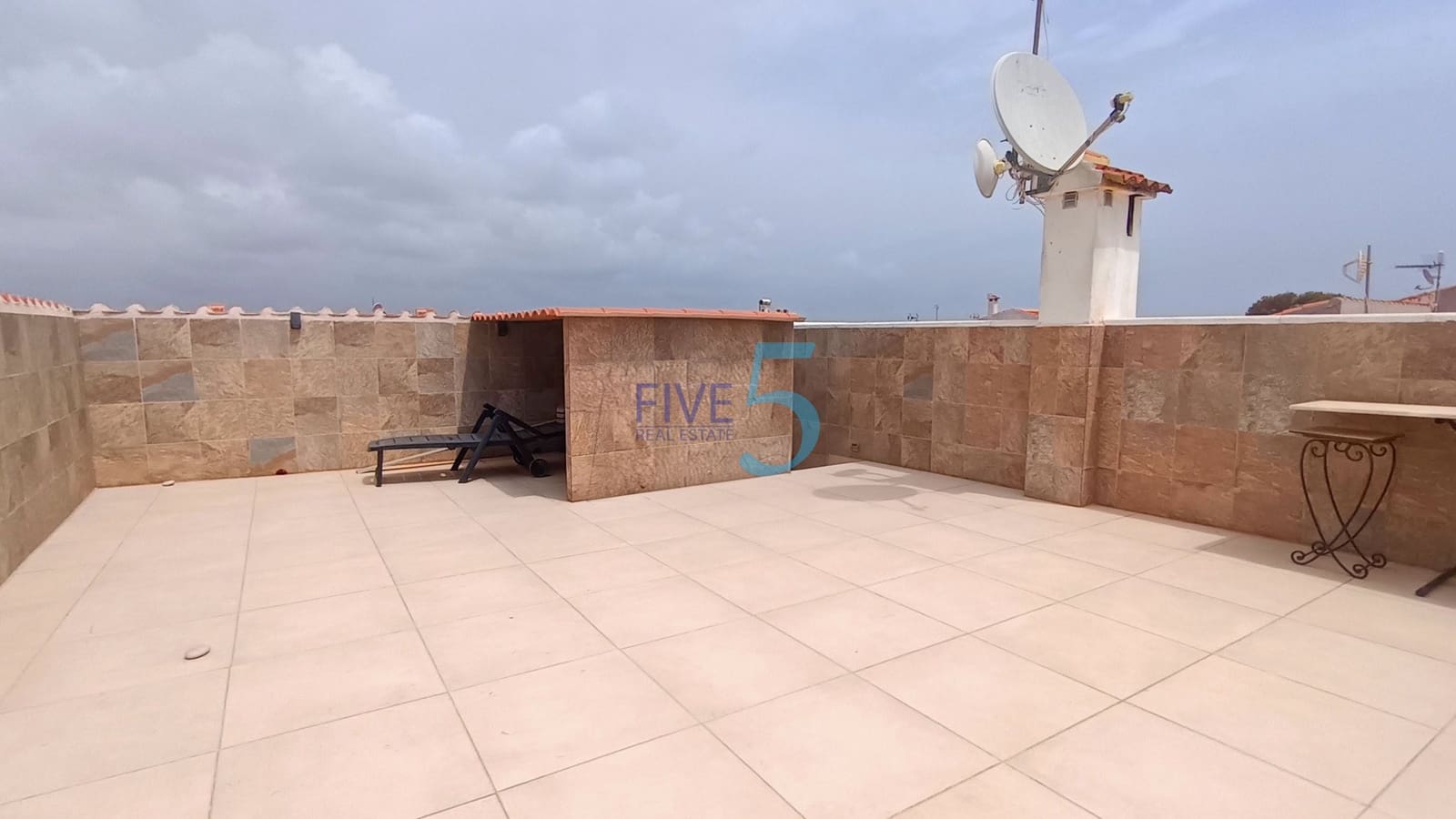 3 sovrum Semi-fristående Villa till salu i Torrevieja - 249 999 € (Ref: 9976325)