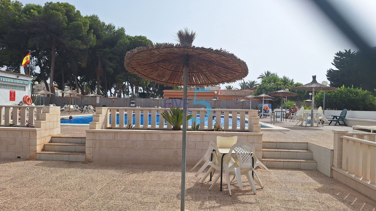 2 Zimmer Bungalow zu verkaufen in Torrevieja mit Pool - 169.000 € (Ref: 9976480)
