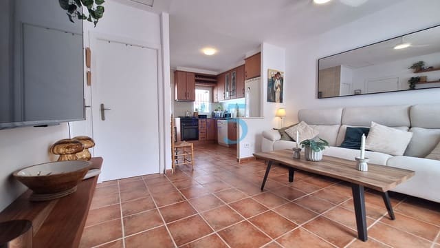 2 Zimmer Bungalow zu verkaufen in Torrevieja mit Pool - 169.000 € (Ref: 9976480)