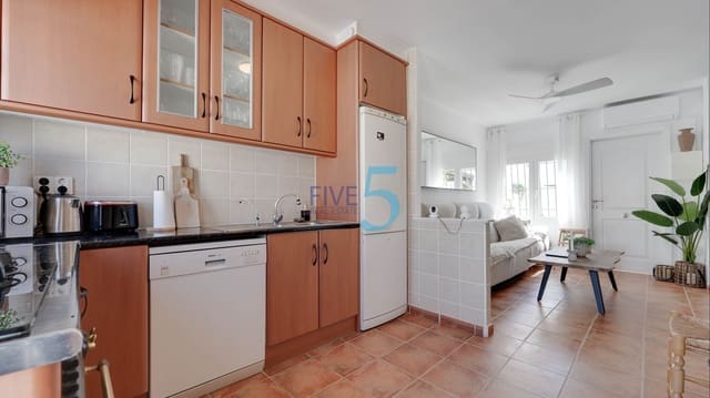 2 camera da letto Bungalow in vendita in Torrevieja con piscina - 169.000 € (Rif: 9976480)