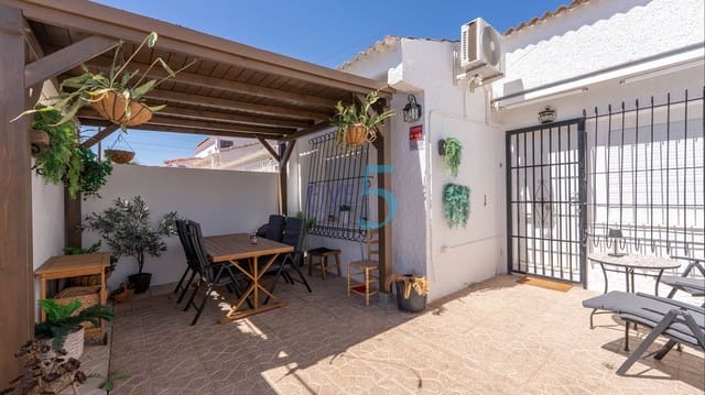 2 camera da letto Bungalow in vendita in Torrevieja con piscina - 169.000 € (Rif: 9976480)