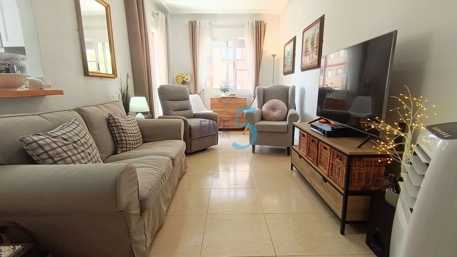 2 bedroom Apartment for sale in Algorfa with pool - € 115,950 (Ref: 9976481)