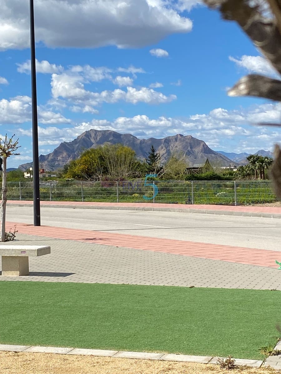 2 bedroom Apartment for sale in Algorfa with pool - € 115,950 (Ref: 9976481)