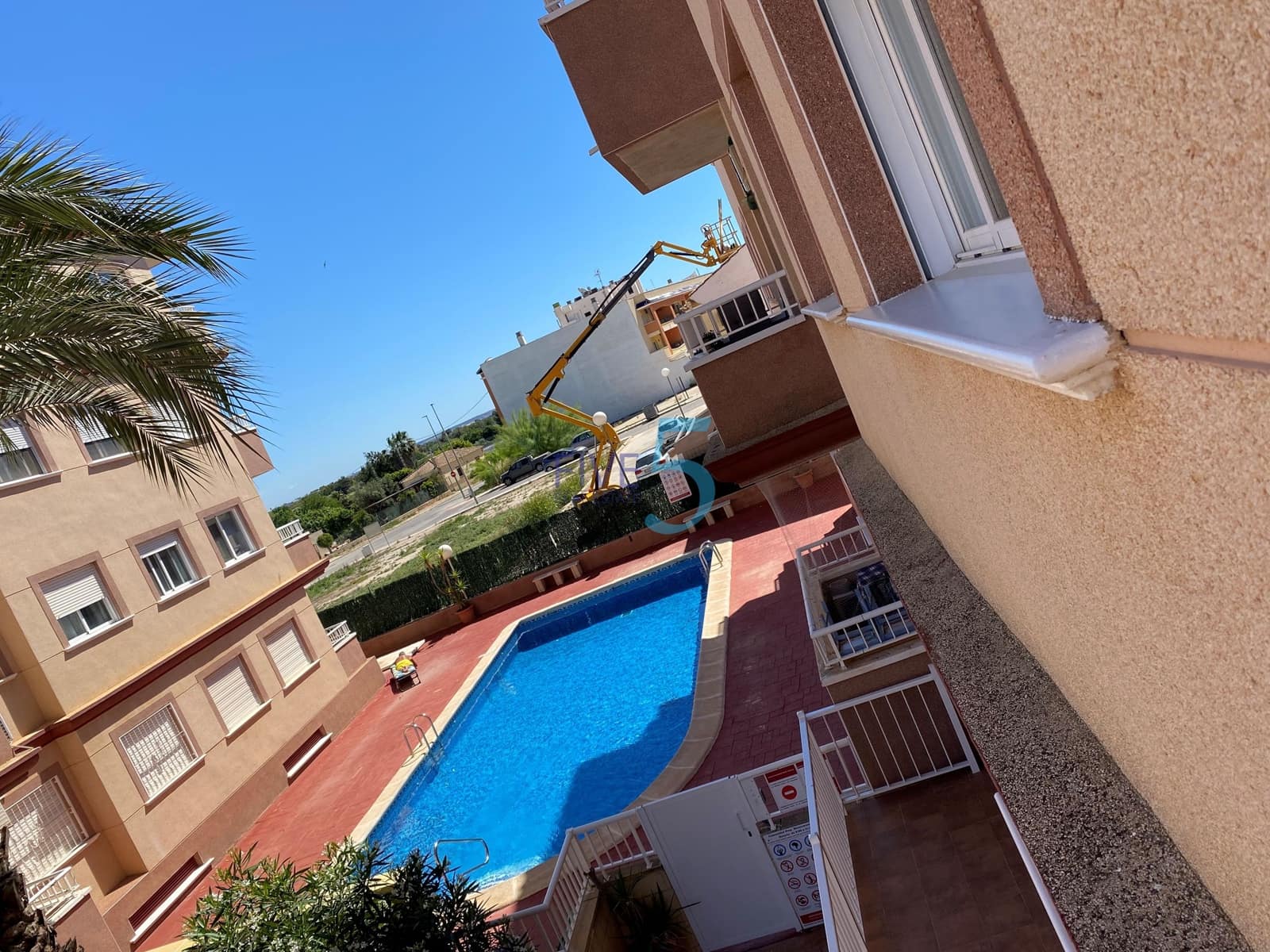 2 bedroom Apartment for sale in Algorfa with pool - € 115,950 (Ref: 9976481)