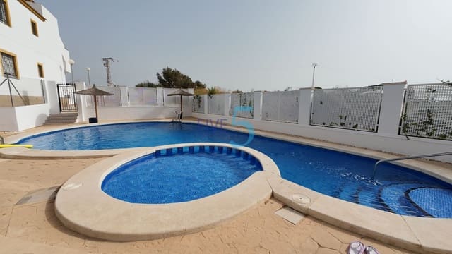 2 soveværelse Lejlighed til salg i Vistabella, Orihuela med swimmingpool - € 128.000 (Ref: 9976482)