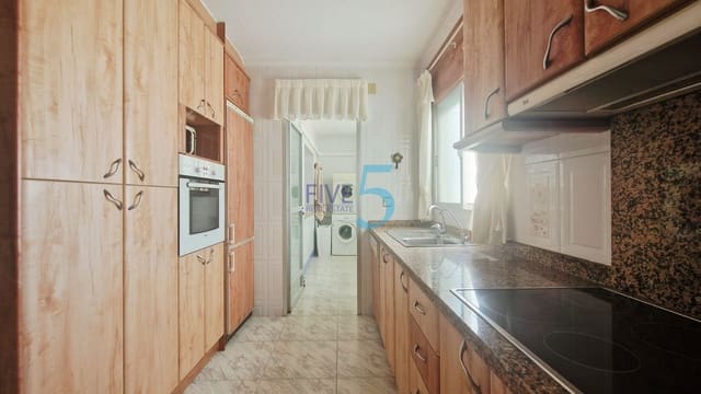3 soveværelse Lejlighed til salg i Pilar de la Horadada med garage - € 165.000 (Ref: 9977936)