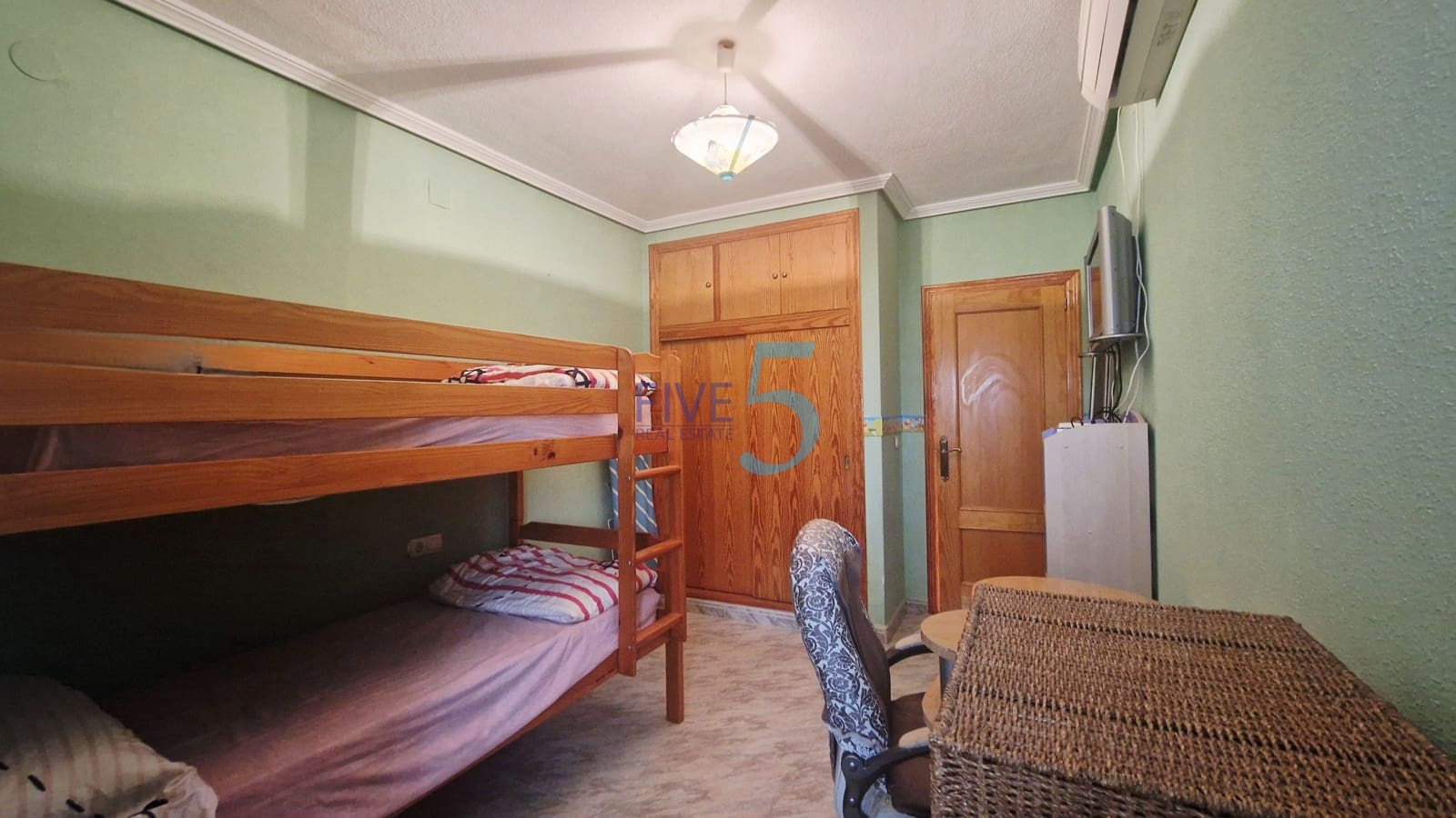 3 soveværelse Lejlighed til salg i Pilar de la Horadada med garage - € 165.000 (Ref: 9977936)