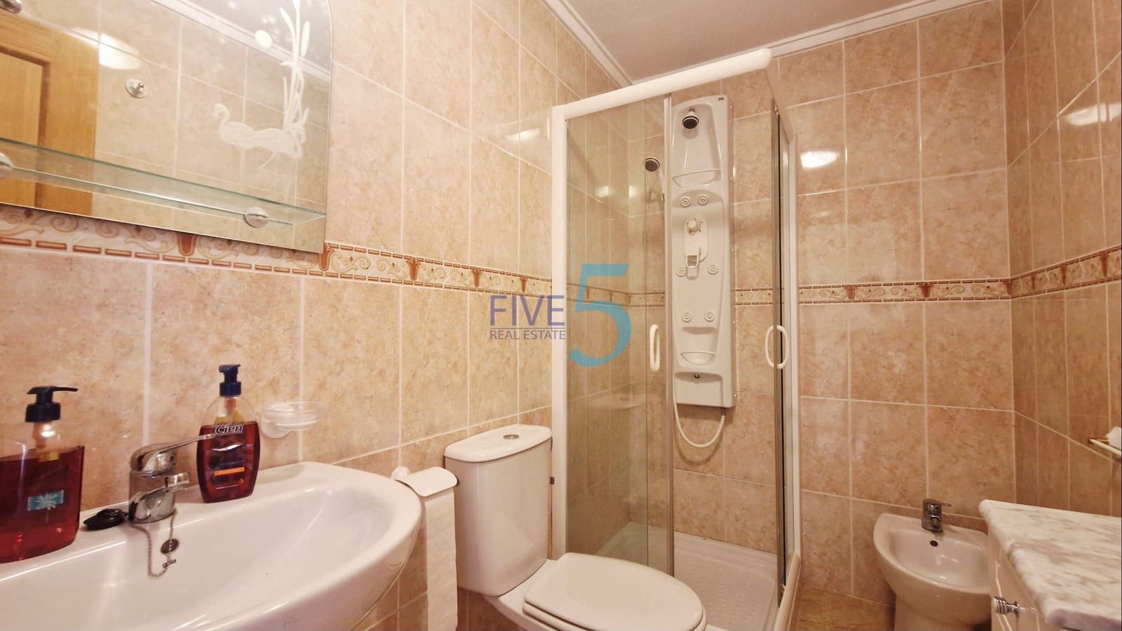 3 chambre Maison de Ville à vendre à El Carmoli avec piscine garage - 299 995 € (Ref: 9977937)