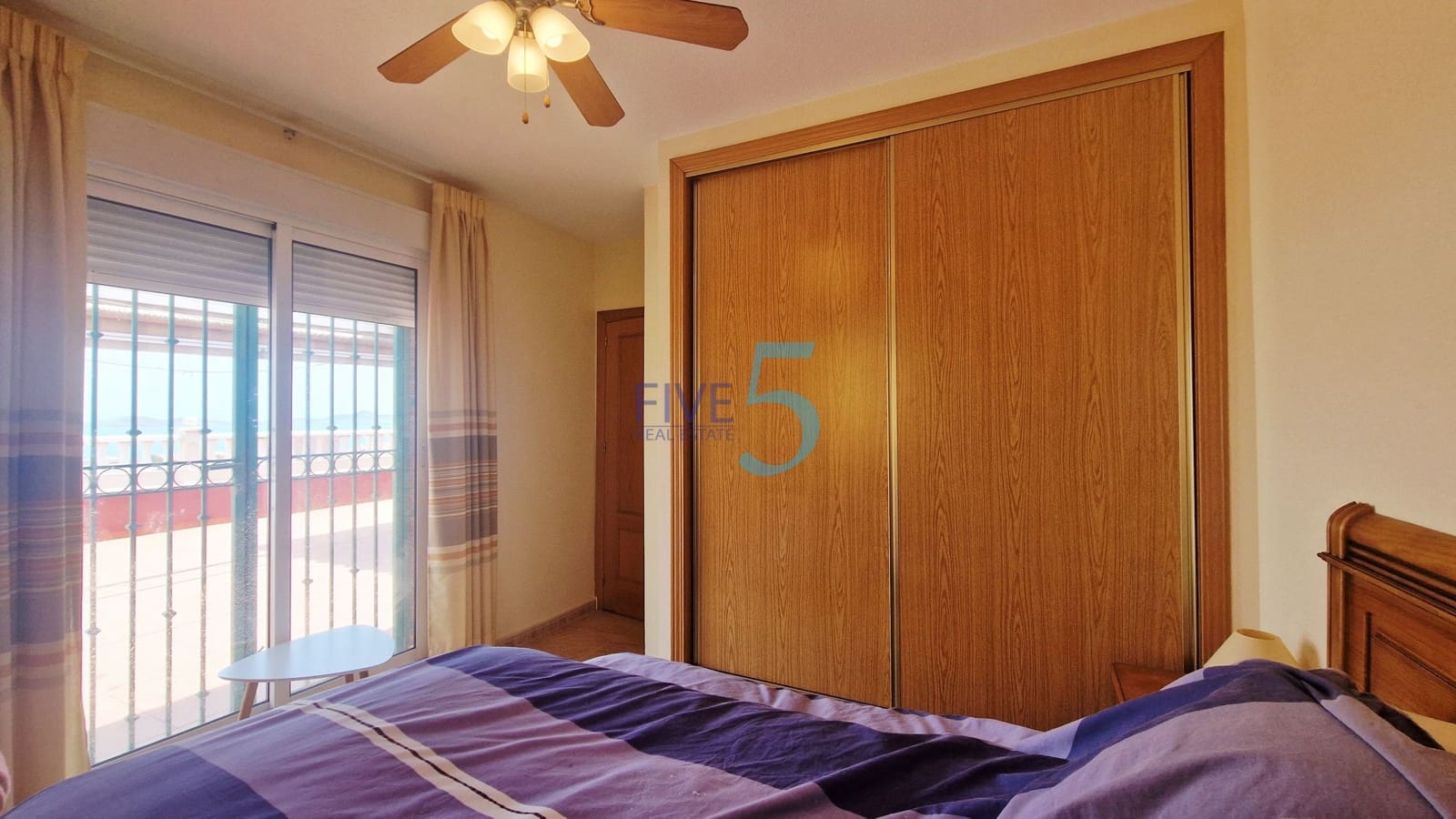 3 chambre Maison de Ville à vendre à El Carmoli avec piscine garage - 299 995 € (Ref: 9977937)