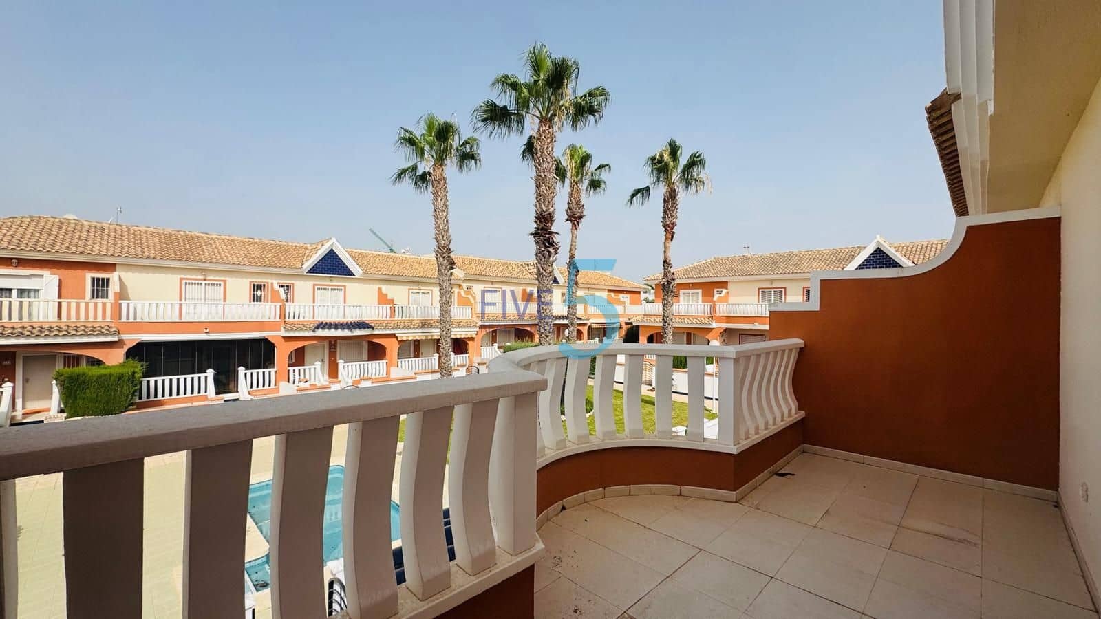 3 soveværelse Byhus til salg i Ciudad Quesada med swimmingpool garage - € 229.900 (Ref: 9977990)