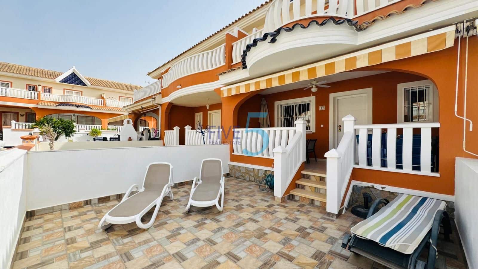 3 soveværelse Byhus til salg i Ciudad Quesada med swimmingpool garage - € 229.900 (Ref: 9977990)