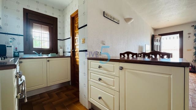 2 soverom Leilighet til salgs i Villamartin, Orihuela med svømmebasseng - € 195 000 (Ref: 9981416)