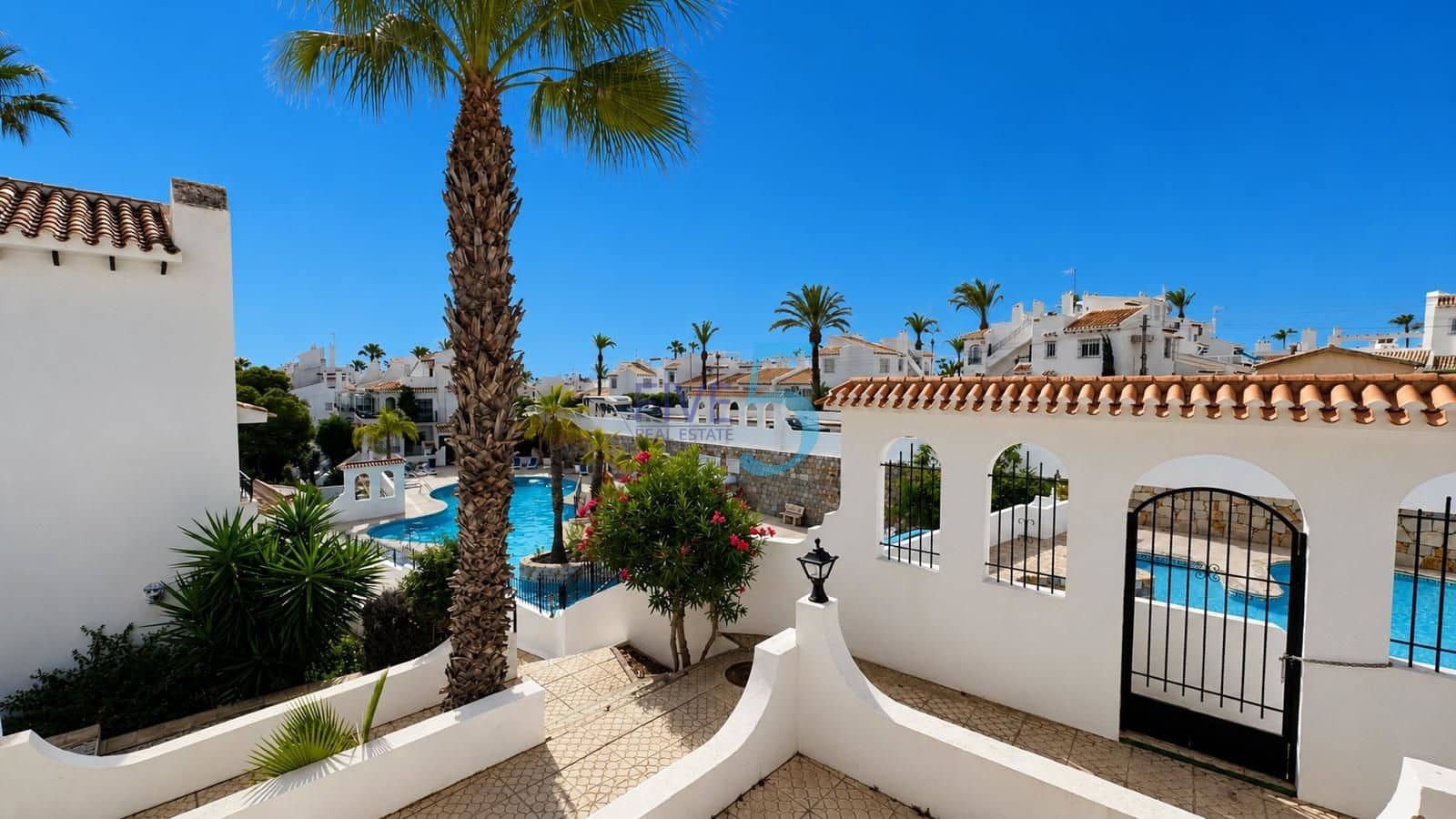 2 soverom Leilighet til salgs i Villamartin med svømmebasseng - € 195 000 (Ref: 9981416)