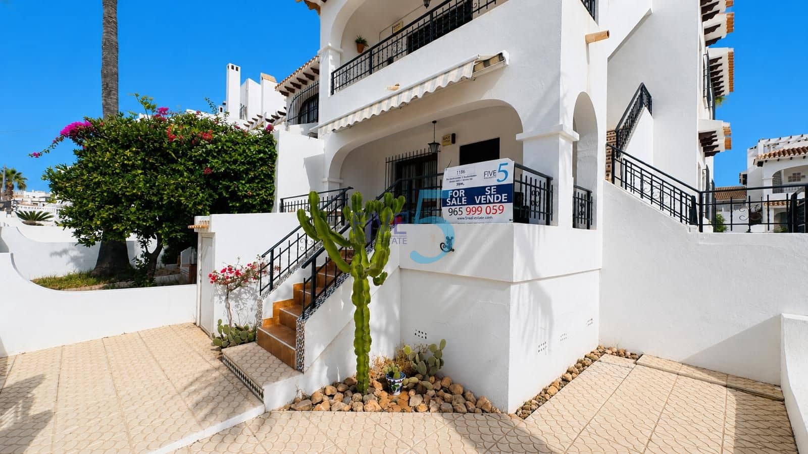 2 soverom Leilighet til salgs i Villamartin med svømmebasseng - € 195 000 (Ref: 9981416)