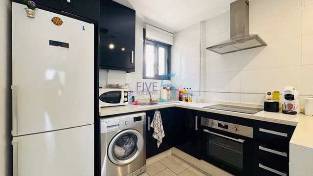 2 sovrum Lägenhet till salu i Villamartin, Orihuela med pool garage - 289 000 € (Ref: 9981709)