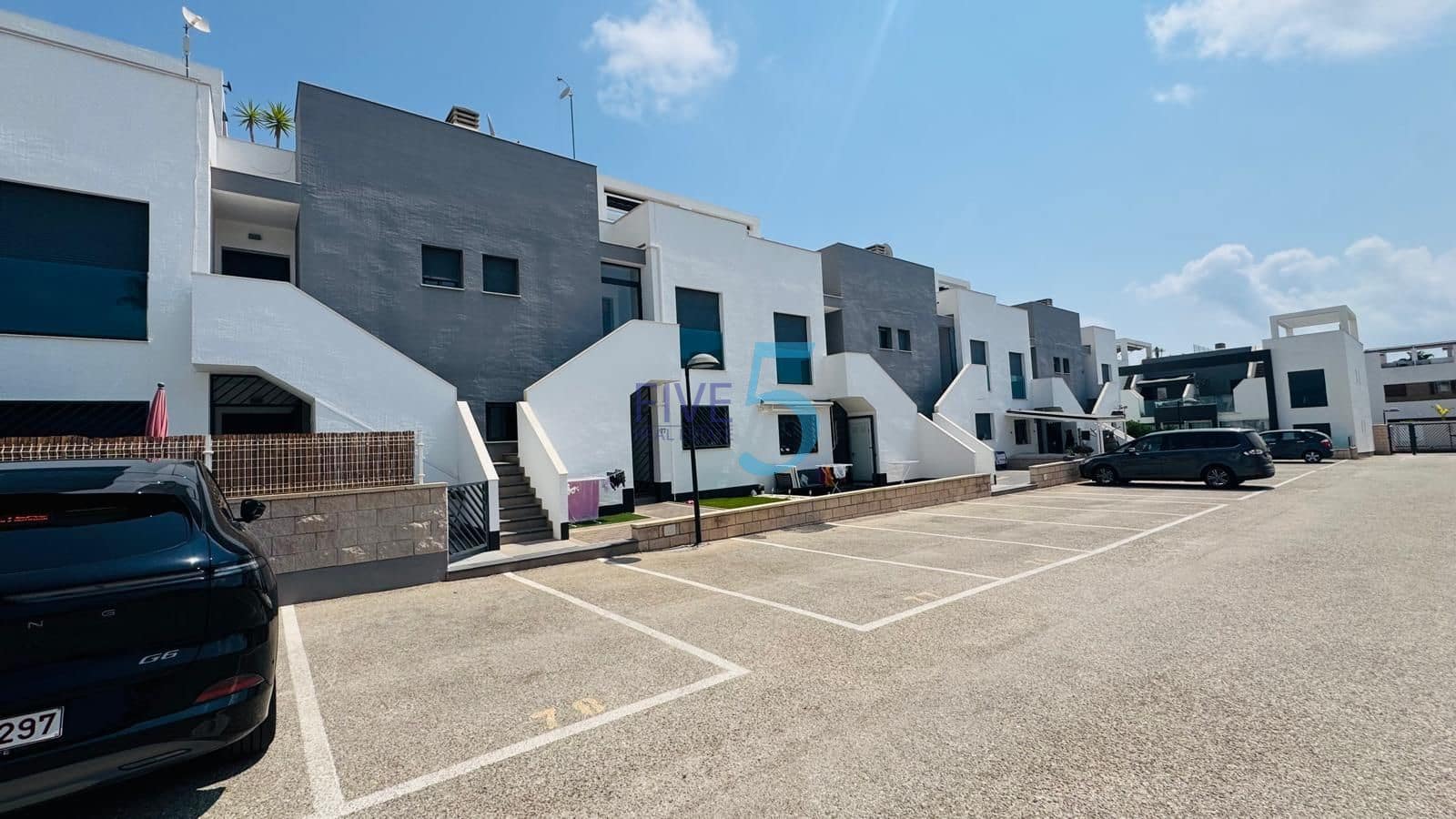 2 sovrum Lägenhet till salu i Villamartin med pool garage - 289 000 € (Ref: 9981709)