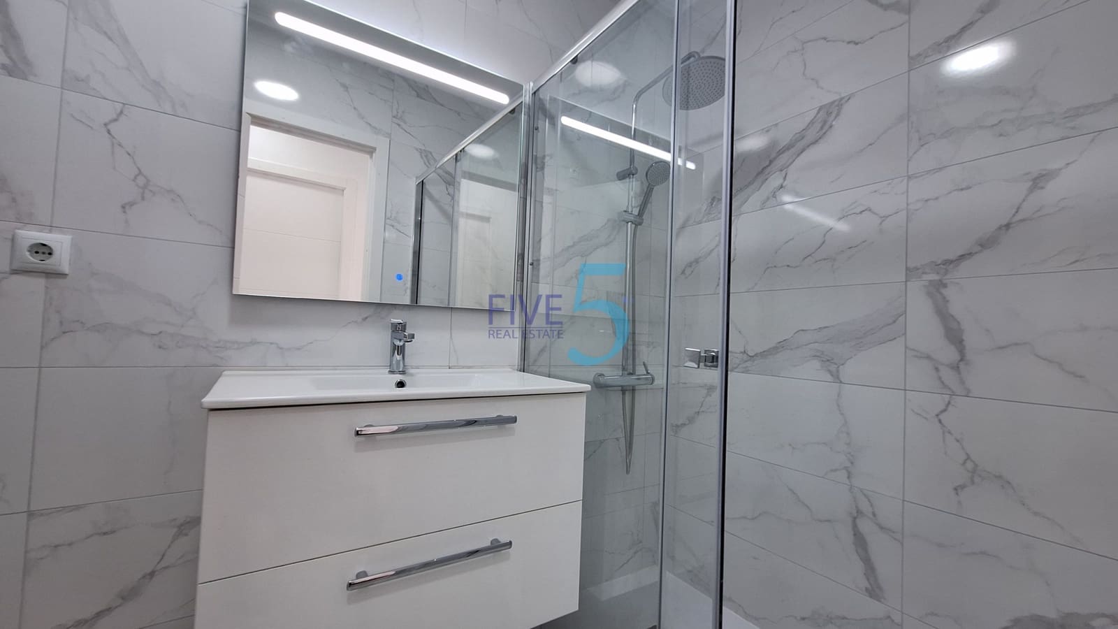 3 bedroom Apartment for sale in Rojales - € 139,000 (Ref: 9981711)