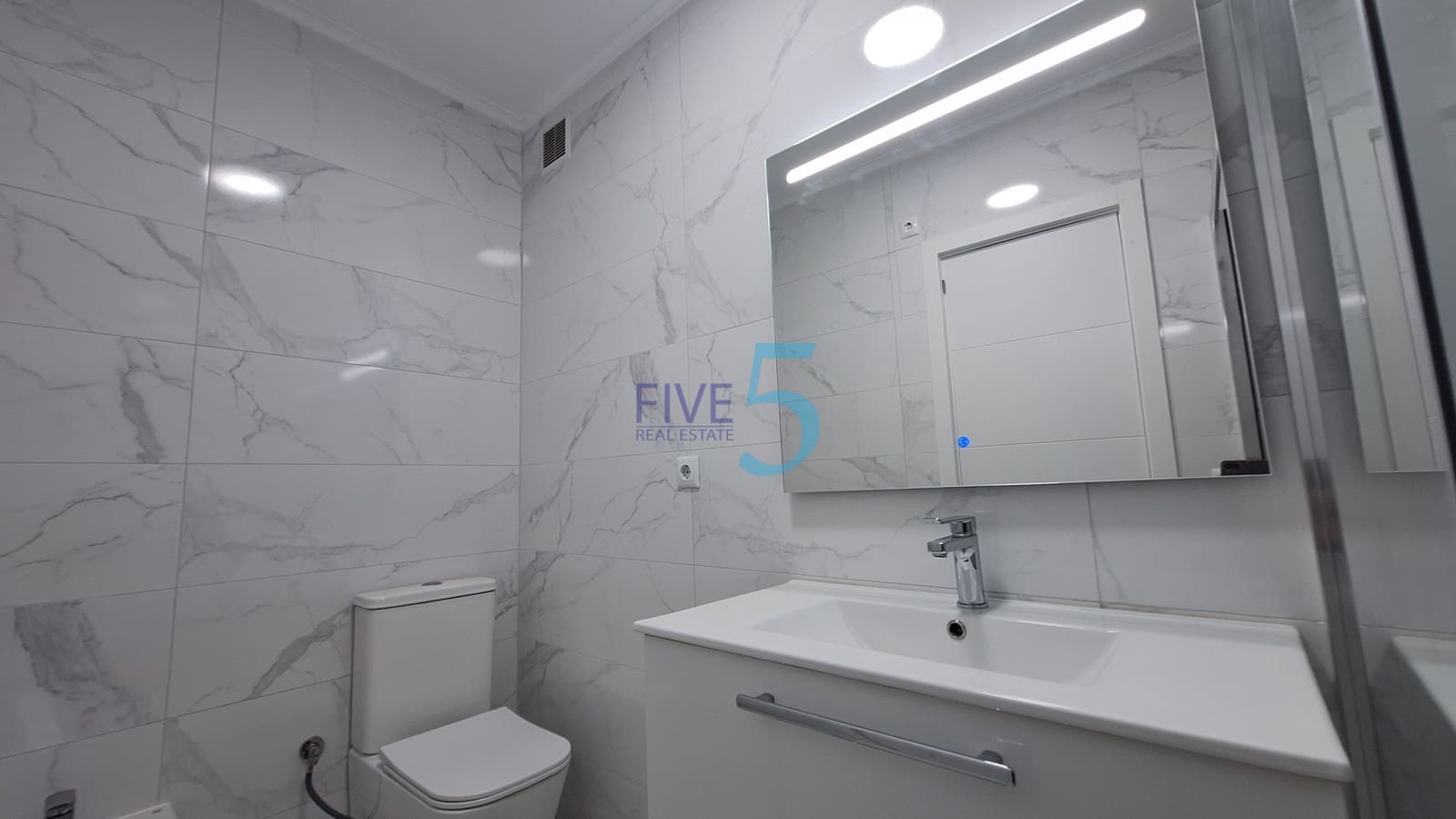 3 bedroom Apartment for sale in Rojales - € 139,000 (Ref: 9981711)