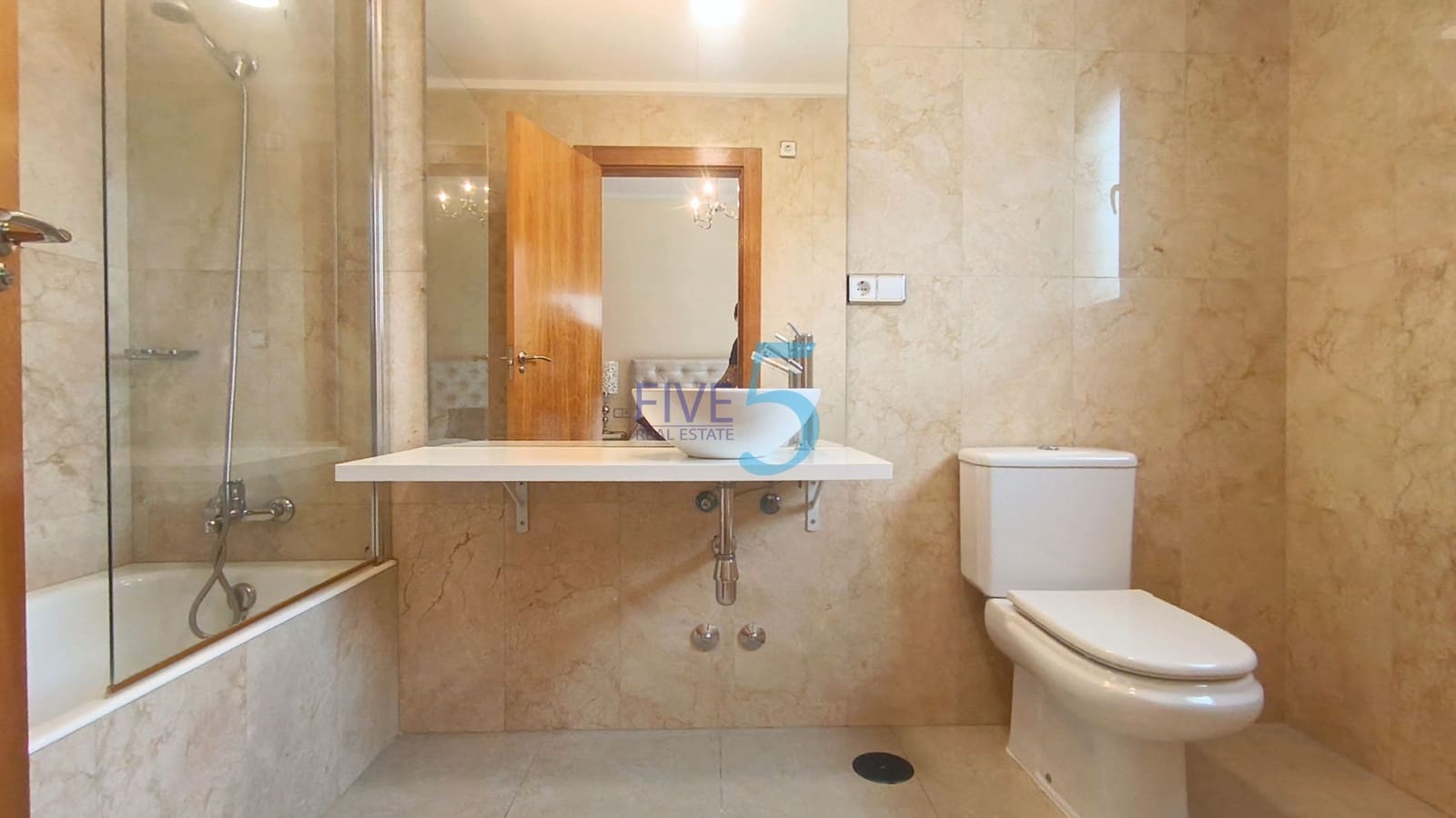 3 soveværelse Byhus til salg i Ciudad Quesada med swimmingpool garage - € 335.000 (Ref: 9984023)