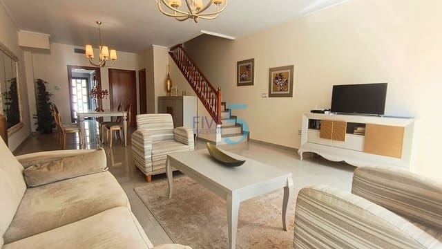 3 soveværelse Byhus til salg i Ciudad Quesada, Rojales med swimmingpool garage - € 335.000 (Ref: 9984023)