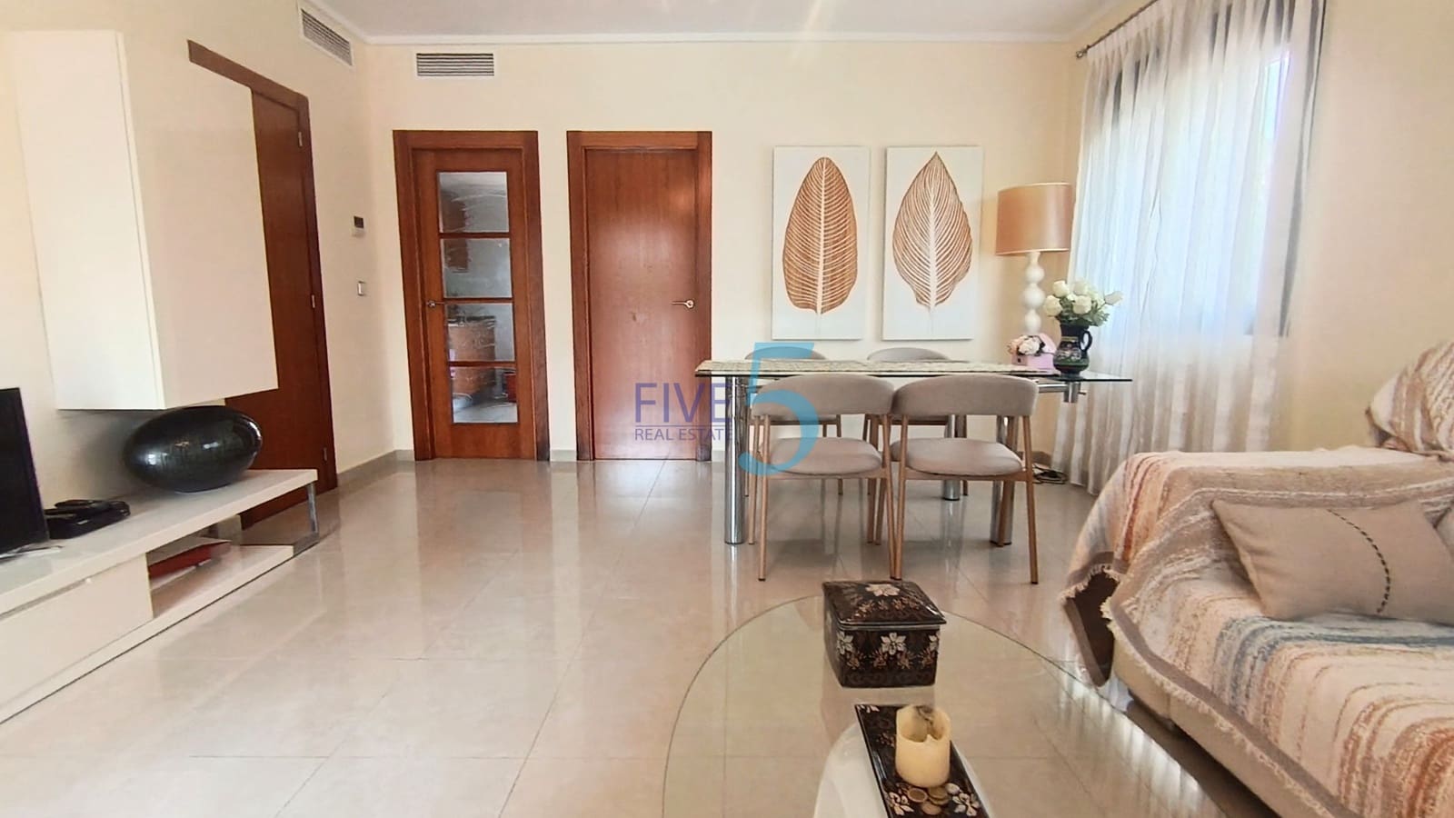 3 slaapkamer Villa te koop in Ciudad Quesada met zwembad garage - € 335.000 (Ref: 9984024)