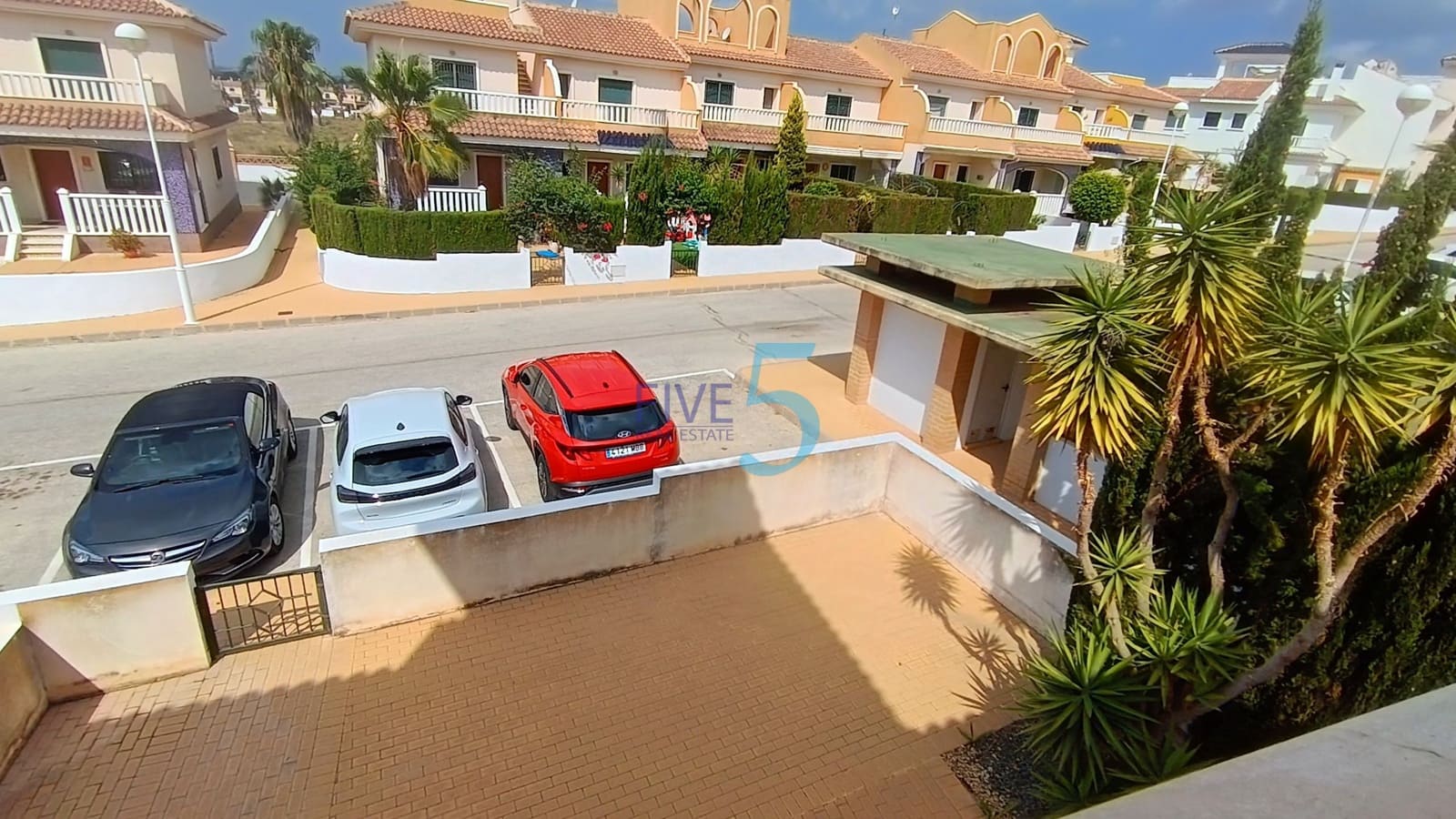 3 slaapkamer Villa te koop in Ciudad Quesada met zwembad garage - € 335.000 (Ref: 9984024)