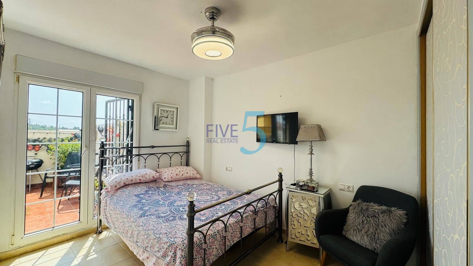 2 quarto Apartamento para venda em Daya Nueva com piscina - 127 000 € (Ref: 9984151)