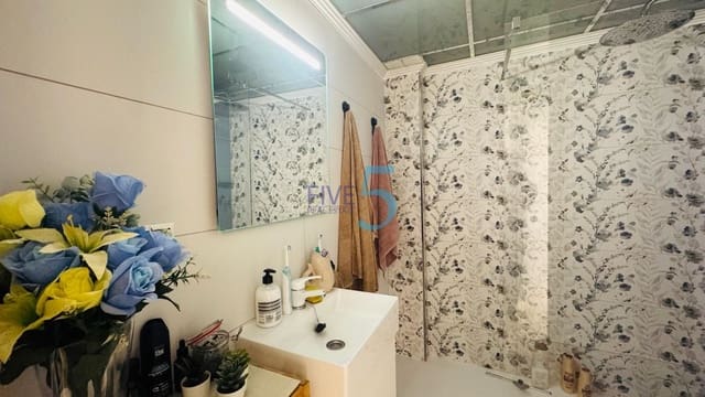 2 soverom Leilighet til salgs i Daya Nueva med svømmebasseng - € 127 000 (Ref: 9984151)
