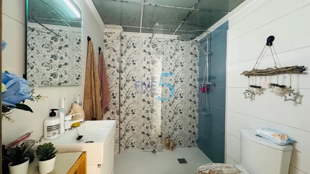 2 soverom Leilighet til salgs i Daya Nueva med svømmebasseng - € 127 000 (Ref: 9984151)