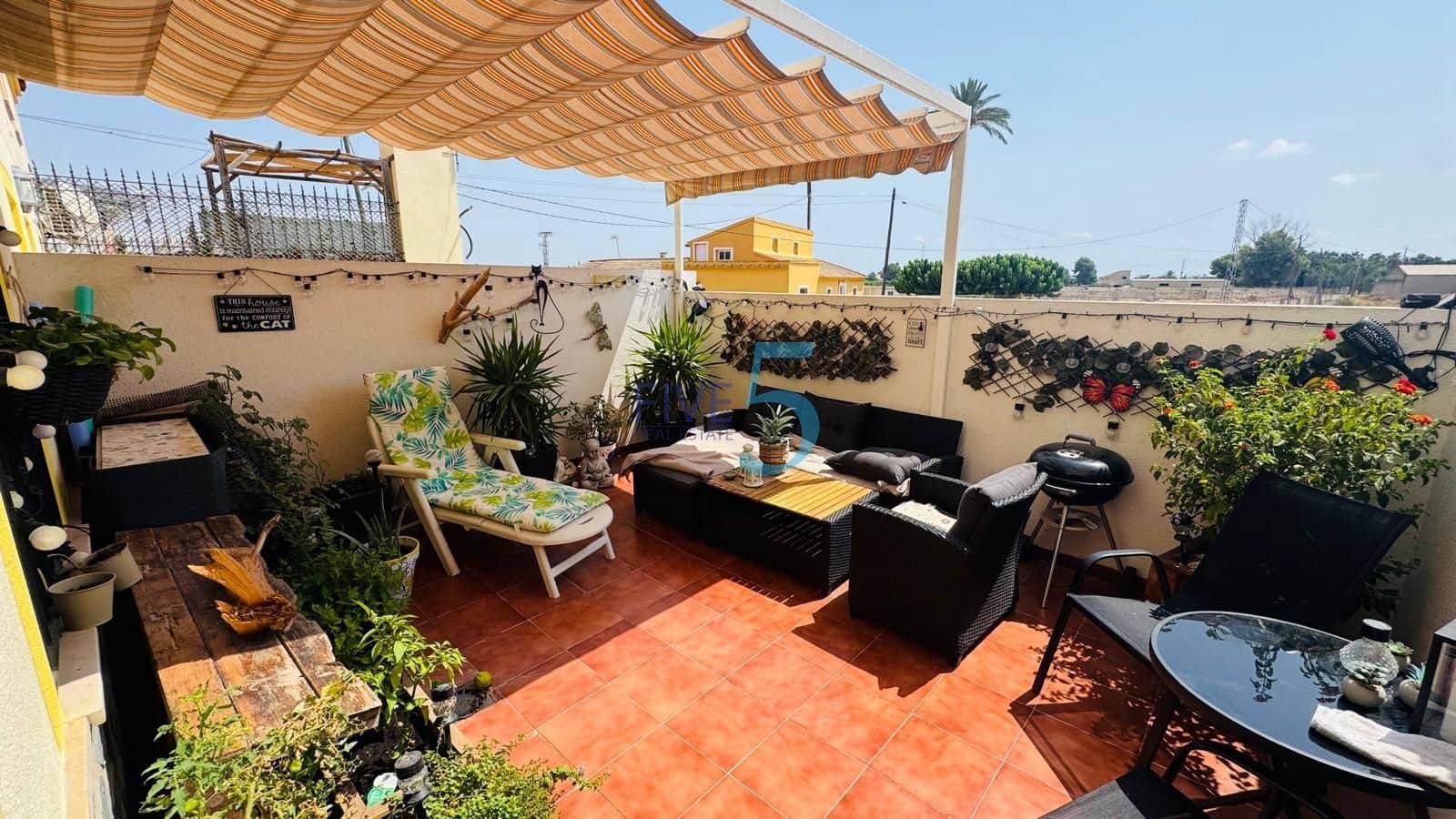 2 quarto Apartamento para venda em Daya Nueva com piscina - 127 000 € (Ref: 9984151)