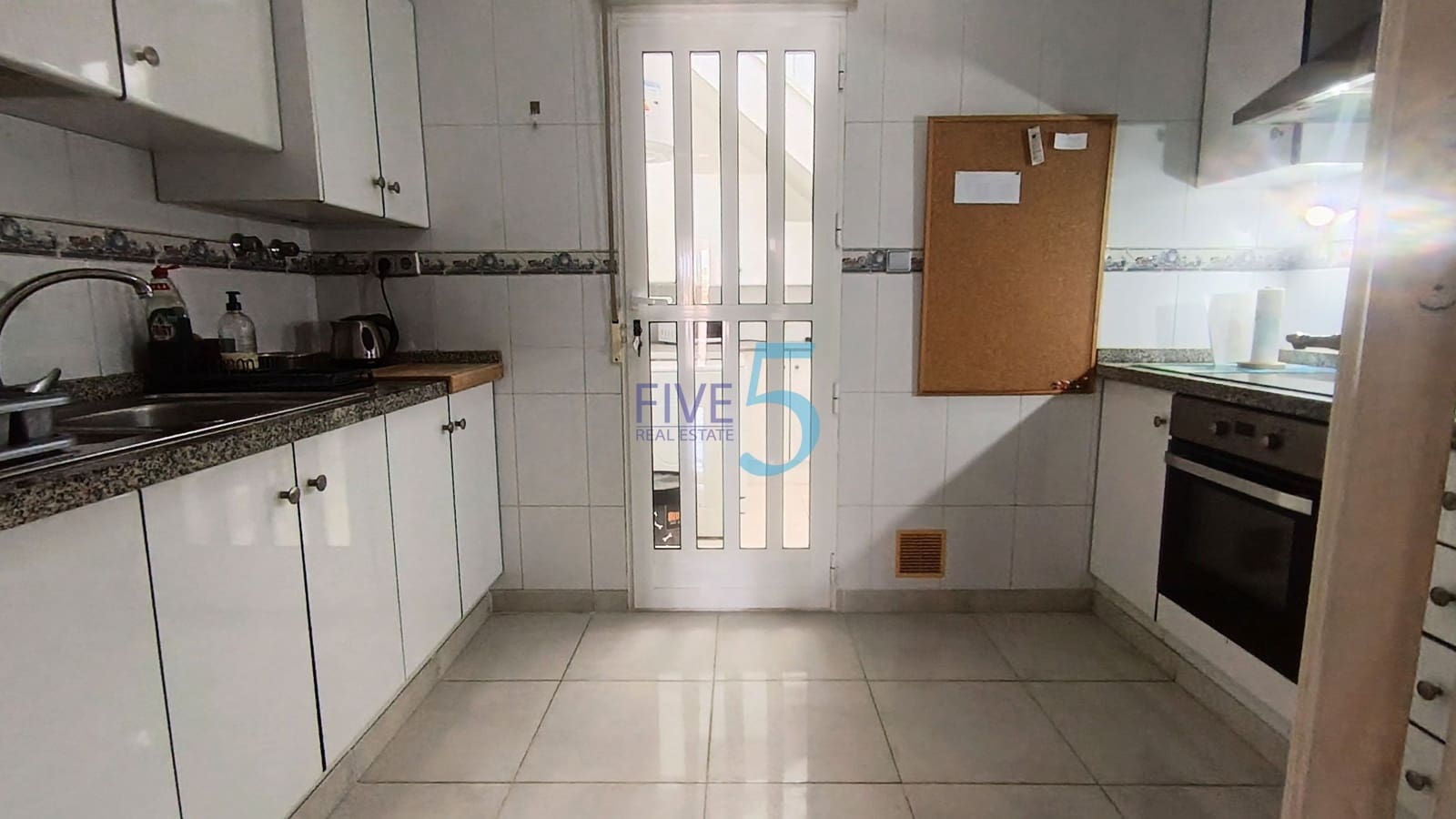 3 bedroom Bungalow for sale in San Fulgencio with pool - € 185,000 (Ref: 9984152)