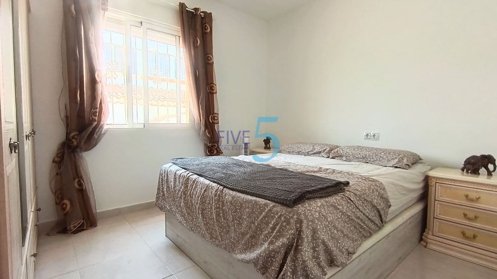 3 bedroom Bungalow for sale in San Fulgencio with pool - € 185,000 (Ref: 9984152)