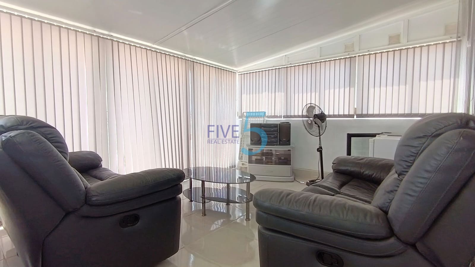 3 bedroom Bungalow for sale in San Fulgencio with pool - € 185,000 (Ref: 9984152)