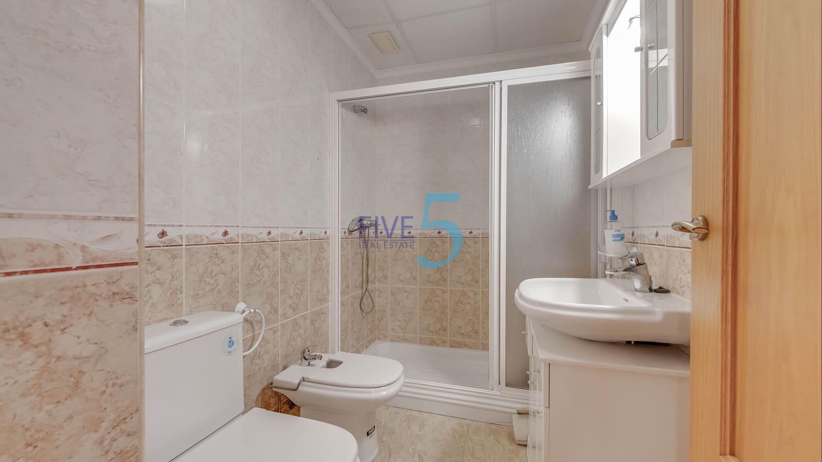 Apartamento de 3 habitaciones en San Pedro del Pinatar en venta con garaje - 165.000 € (Ref: 9984153)